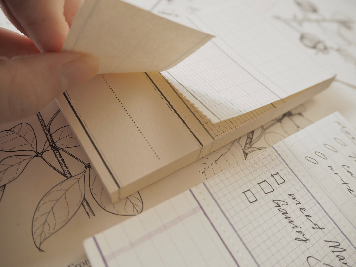 Inspiration Notepad Blue/ Green with perforation for easy tearing.